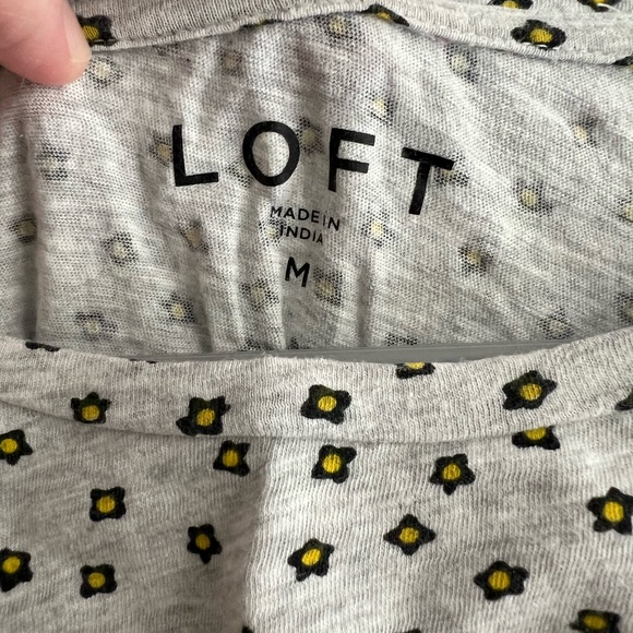 LOFT Light Gray Polka Dot Blouse - Picture 4 of 5